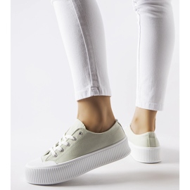 Zapatillas verdes sobre plataforma gruesa Fortunata. 2