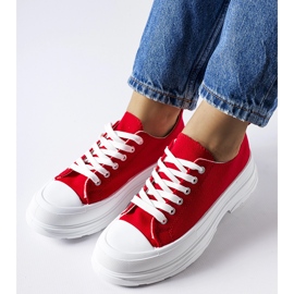Zapatillas rojas con suela deportiva Bettole. rojo 2