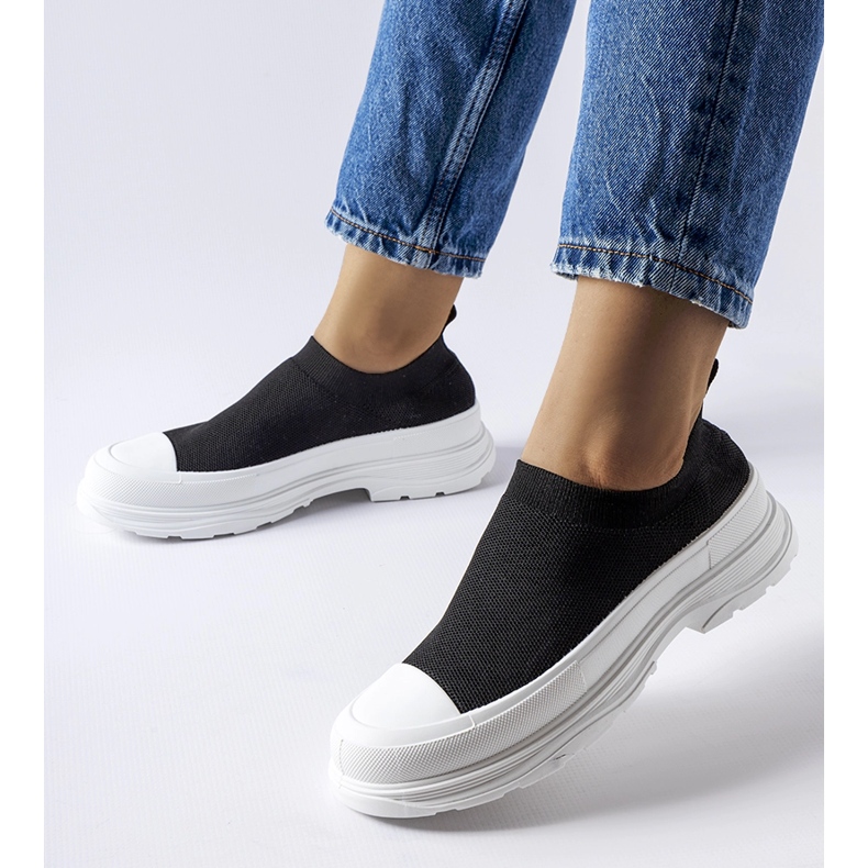 Zapatillas slip-on con plataforma Baratili en negro 1