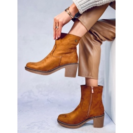Botas Linzi Camel con tacón de goma marrón 4