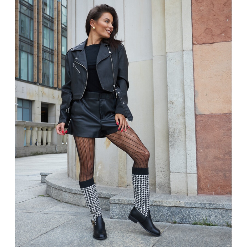 Botas largas pata de gallo en blanco y negro de Maestas 1