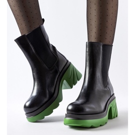 Botines aislantes negros con tacón Tirano verde 2