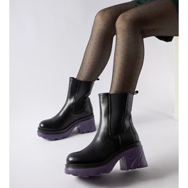 Botines aislantes negros con tacón Tirano morado 2