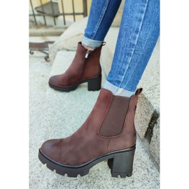 Botas de mujer clásicas de ante Adeline marrón 8