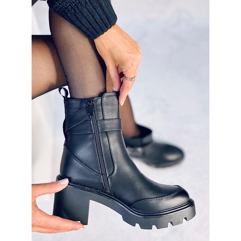 Botines negros de tacón ancho Carter 1 Botines negros de tacón ancho Carter 1