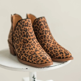 Marco Shoes Botas de piel genuina con corte en V 1954B-634-1 marrón 1