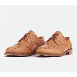Marco Shoes Zapatos con perforación decorativa marrón 4