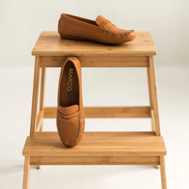 Marco Shoes Cómodos mocasines fabricados en piel suave. marrón 8
