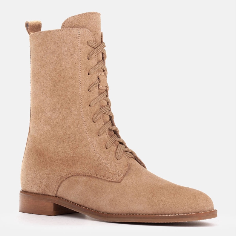 Marco Shoes Botas clásicas de tacón bajo beige 1
