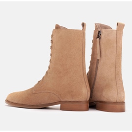 Marco Shoes Botas clásicas de tacón bajo beige 5