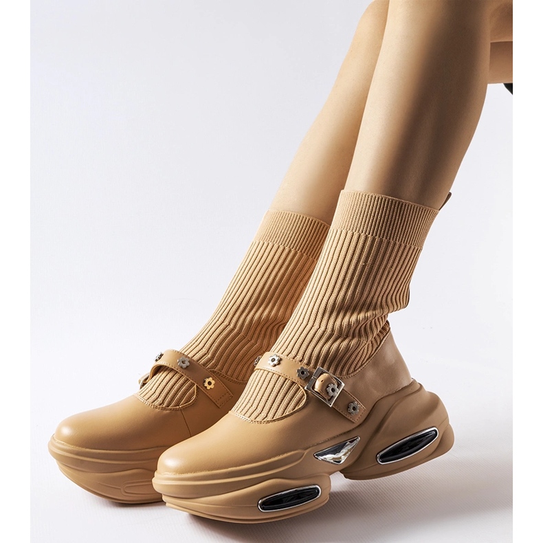 Botines beige con parte superior tipo calcetín de Ivana 1