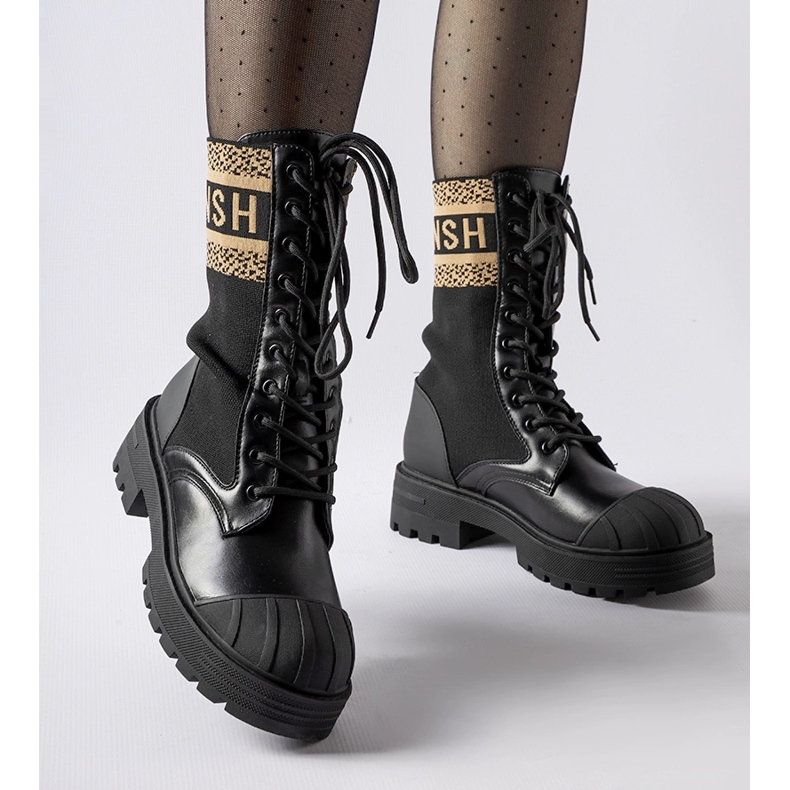 Zapatos calcetín negros con inscripción Daria marrón 1 Zapatos calcetín negros con inscripción Daria marrón 1