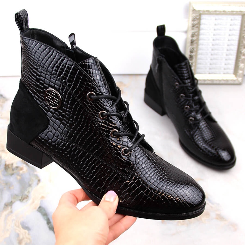 Botas de entrepierna de charol para mujer, con aislamiento negro, Filippo DBT4824 1 Botas de entrepierna de charol para mujer, con aislamiento negro, Filippo DBT4824 1