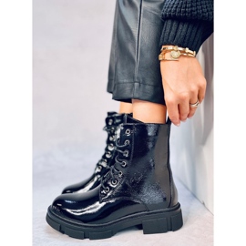 Botas lacadas con cordones de Neil Black negro 1