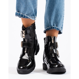 Botines negros charol con hebillas Shelovet 3