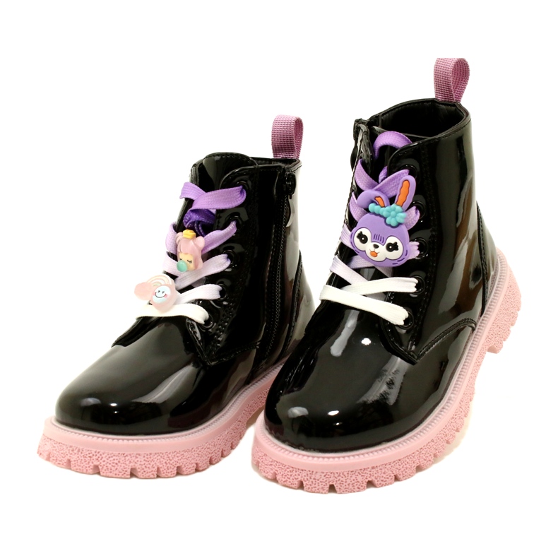 Botas Lacadas Con Clips Decorativos Miss 23DZ23-6582 negro 1 Botas Lacadas Con Clips Decorativos Miss 23DZ23-6582 negro 1