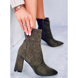 Botas de ante con tacón de Natalie Green verde 2