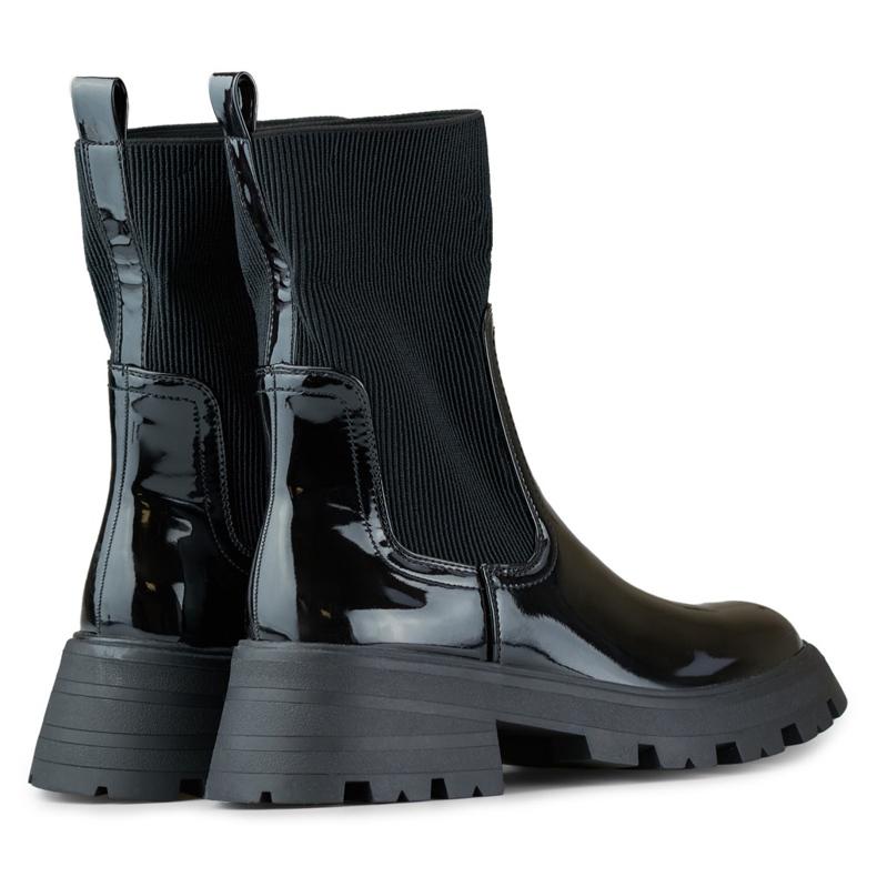 Zapatos negros de charol para trabajadores con parte superior flexible. 1