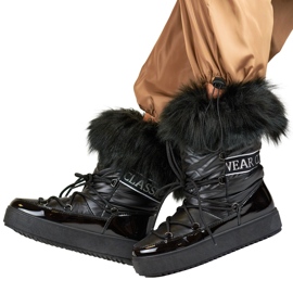 Botas de nieve de mujer negras con pelo decorativo. negro 4