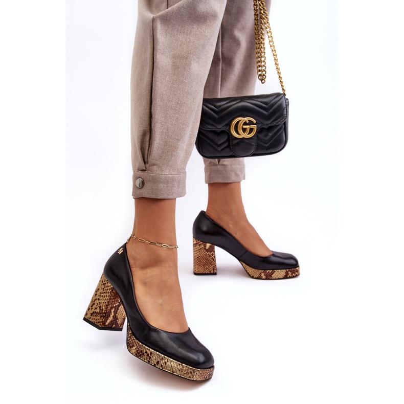 Bombas de cuero para mujeres Laura Messi 2599 Negro 1