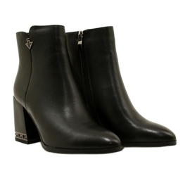 Botas aisladas negras de mujeres con Filippo DBT4842/23 BK negro 10