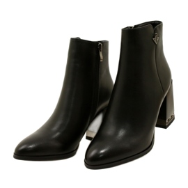Botas aisladas negras de mujeres con Filippo DBT4842/23 BK negro 7