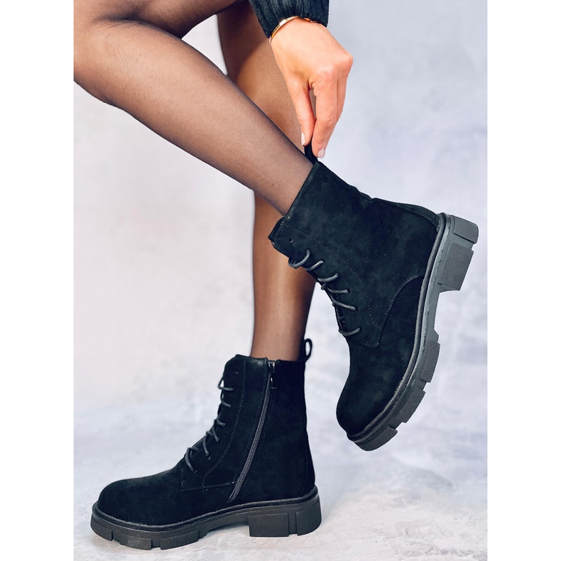 Trabajadores con cordones de Zoe Black negro 2