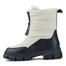 Botas de nieve de mujer beige con suela negra. 3