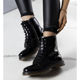 BM Botas charol negro Rhys 1