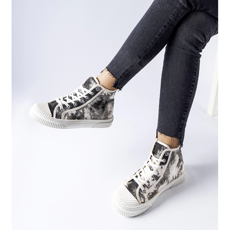 Inna Zapatillas Turistico negras desgastadas negro 1