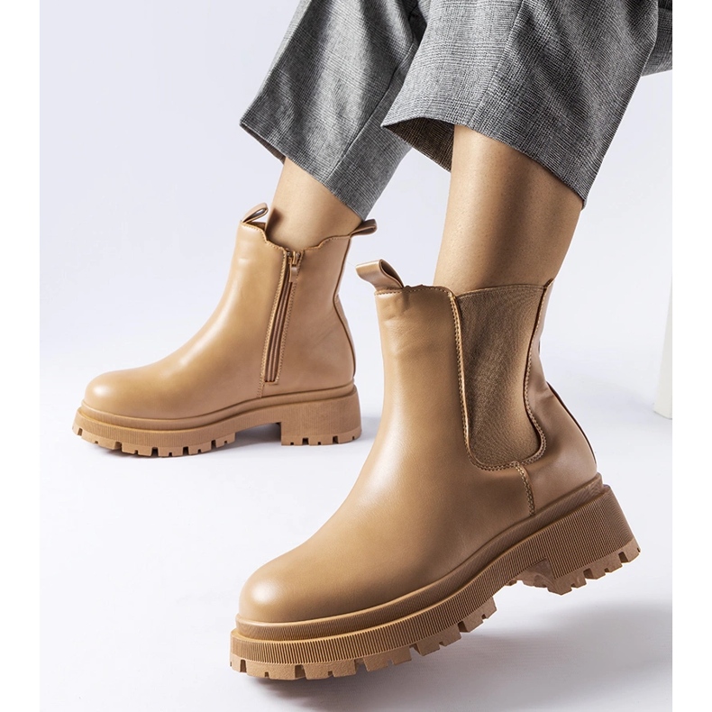 Botas Olmedo clásicas con aislamiento beige 1 Botas Olmedo clásicas con aislamiento beige 1