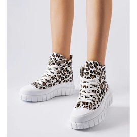 Zapatillas Fiave con plataforma alta y estampado de leopardo blanco 1 Zapatillas Fiave con plataforma alta y estampado de leopardo blanco 1