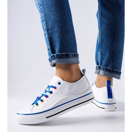 Zapatillas con plataforma blancas y azules de Bois blanco 1