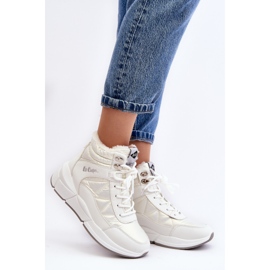 Botas de mujer aisladas con plataforma Lee Cooper LCJ-23-44-1983L Blanco 3