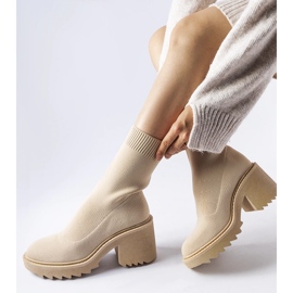 Botines beige con pala flexible Cádiz 1