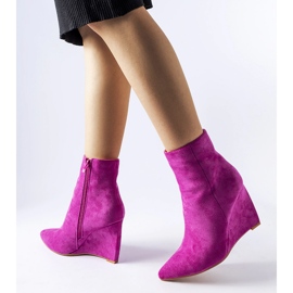 Botas con cuña en punta rosas de Aprutino rosado 2