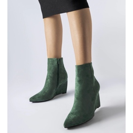 Botas con cuña en punta verdes de Aprutino 1
