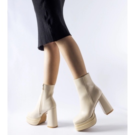 Botines de tacón alto beige de Ashwood 2