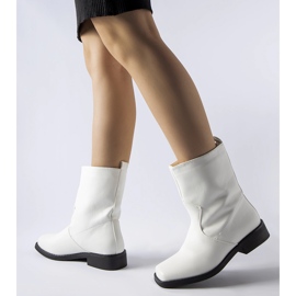 Botines aislantes blancos con puntera cuadrada Bel 2