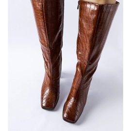 Botas de tacón alto con aislamiento marrón de Ferruccio 2