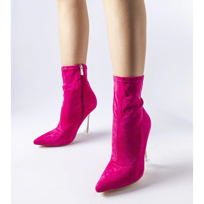 Botas rosas con tacón decorativo de Ferguson rosado 2 Botas rosas con tacón decorativo de Ferguson rosado 2