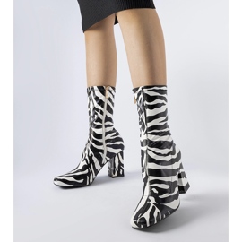 Botines imitación cebra Upland negro 1