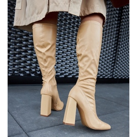 Botas de tacón beige de Abelino 1