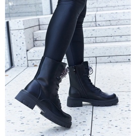 Botines Accadia negros con cuentas decorativas 1