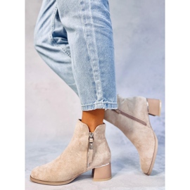 Botín tacón bajo Leines beige 5