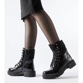 Botas de trabajo con aislamiento negro. 2