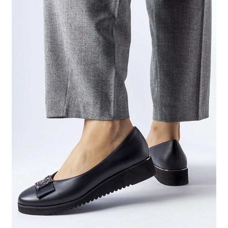 Bailarinas negras con lazo en la cuña. negro 1