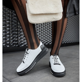 Deportivas con cuña de piel en blanco y negro Piano 3