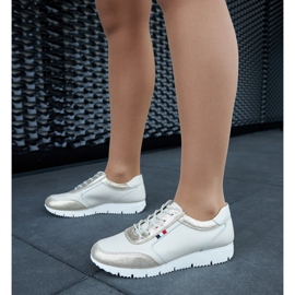 Deportivas mujer piel beige Adelfo 2