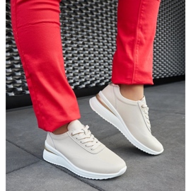 Zapatillas con cuña de cuero beige de Federico 3